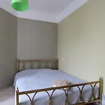 Gertrudes Street Apartment